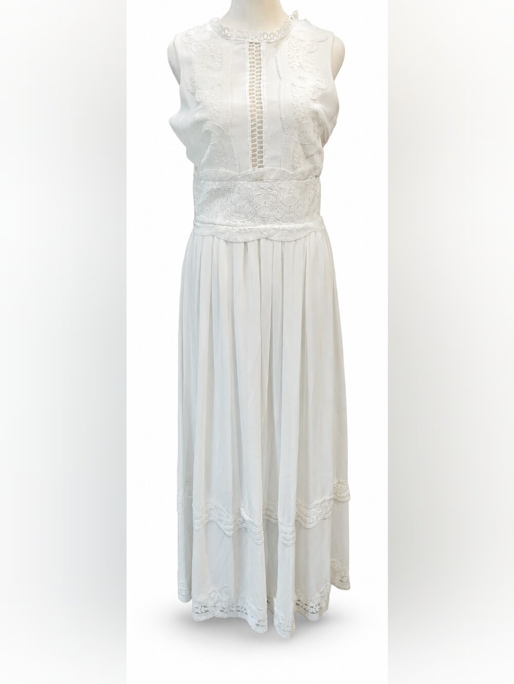 Ina White Lace-Panel Maxi / Prom/ Wedding/ Date Night Dress